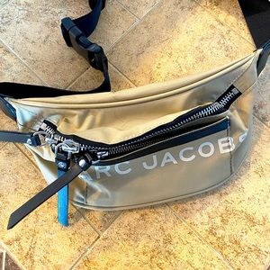 Marc Jacobs belt bag